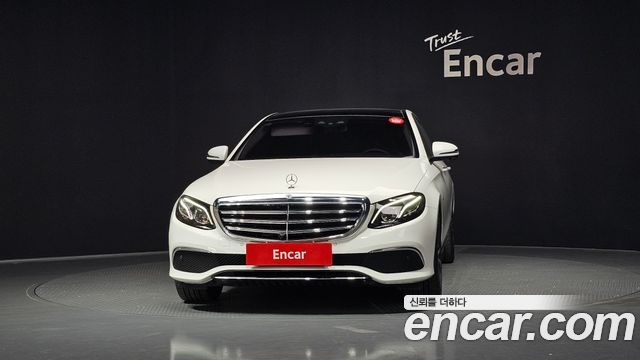 Mercedes-Benz E-Class (W213) E300e Exclusive 2019 — фото 3