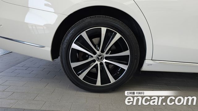 Mercedes-Benz E-Class (W213) E300e Exclusive 2019 — фото 5