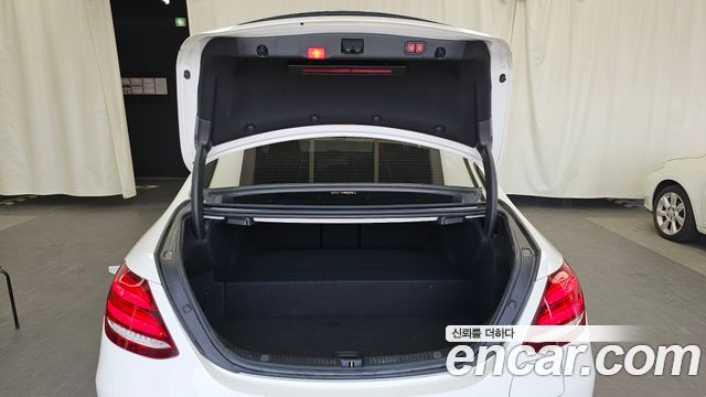 Mercedes-Benz E-Class (W213) E300e Exclusive 2019 — фото 20