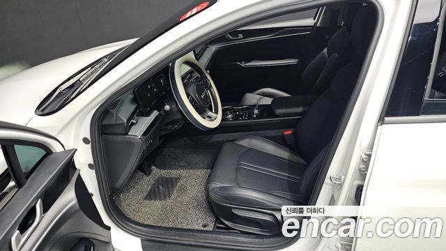 Kia K5 (III) 2.0 Prestige 2024 — фото 10