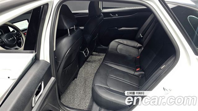 Kia K5 (III) 2.0 Prestige 2024 — фото 15