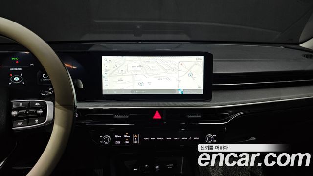 Kia K5 (III) 2.0 Prestige 2024 — фото 17