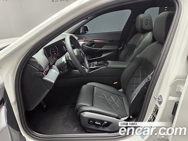 BMW 5 Series (G60) 530i xDrive M Sport 2026 — фото 16