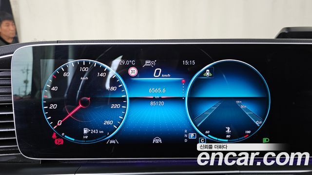 Mercedes-Benz GLS-Class (X167) GLS400d 4MATIC 2022 — фото 8