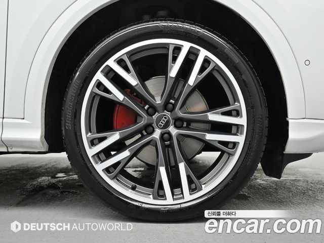 Audi Q5 (80A) 45 TFSI Quattro S Line Black Ediiton 2025 — фото 5