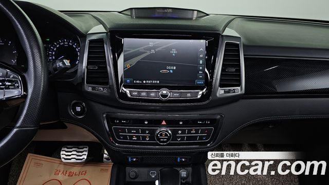KG Mobility (SsangYong) Rexton Sports Khan Diesel 2.2 4WD Prestige 2021 — фото 13