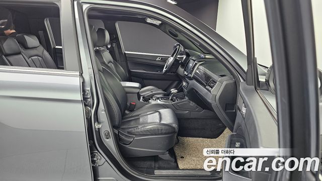 KG Mobility (SsangYong) Rexton Sports Khan Diesel 2.2 4WD Prestige 2021 — фото 26