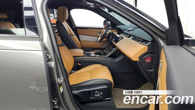 Land Rover Range Rover Velar 3.0 D300 R-Dynamic HSE 2018 — фото 11