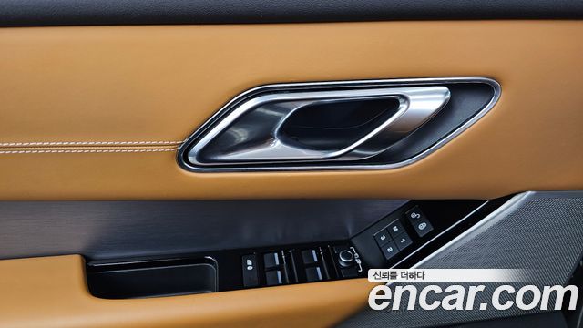 Land Rover Range Rover Velar 3.0 D300 R-Dynamic HSE 2018 — фото 33