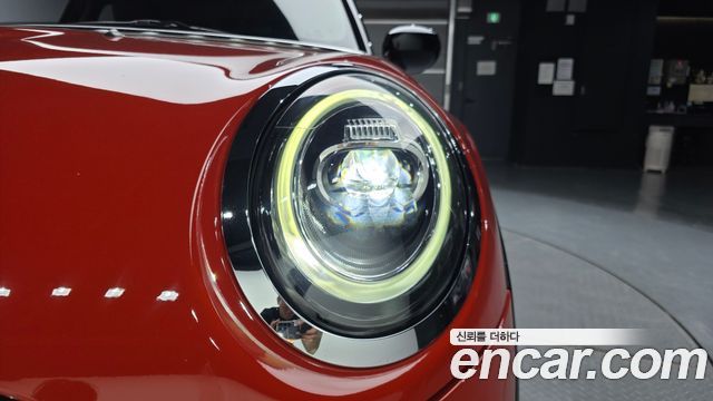 MINI Cooper 5Door HIGH 3rd 2021 — фото 22