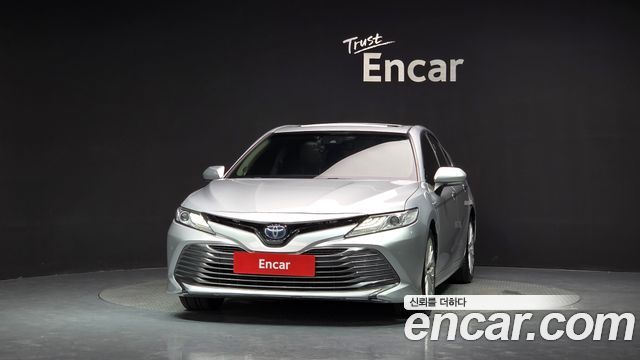 Toyota Camry (XV70) 2.5 XLE Hybrid 2018 — фото 3