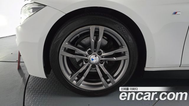BMW 3 Series (F30) 320i M Sport 2016 — фото 5