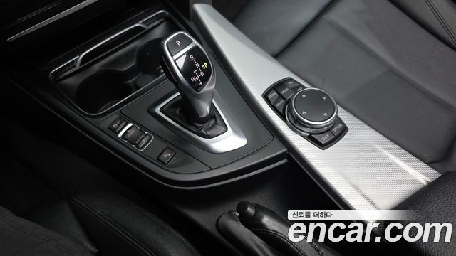 BMW 3 Series (F30) 320i M Sport 2016 — фото 9