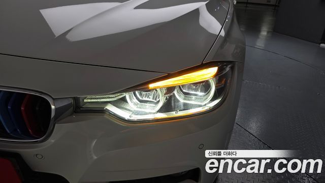 BMW 3 Series (F30) 320i M Sport 2016 — фото 22