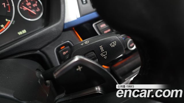 BMW 3 Series (F30) 320i M Sport 2016 — фото 29