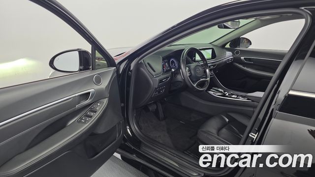 Hyundai Sonata (DN8) 2.0 Premium Plus 2022 — фото 10