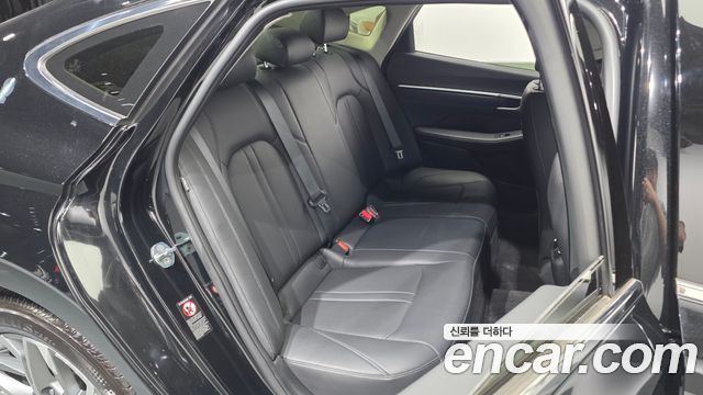 Hyundai Sonata (DN8) 2.0 Premium Plus 2022 — фото 12