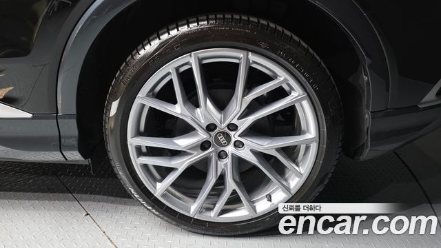Audi Q4 e-tron (F4) 45 Premium 2026 — фото 5