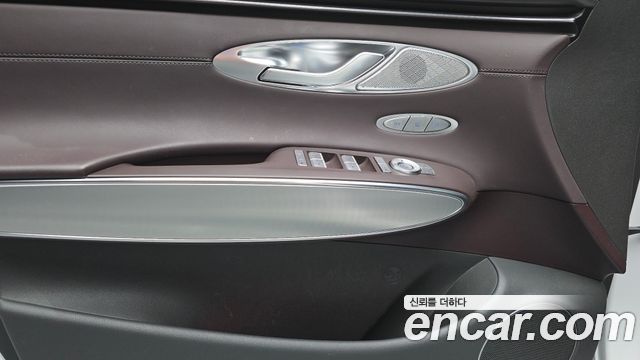Genesis GV70 2.5T Gasoline 2WD 2024 — фото 24