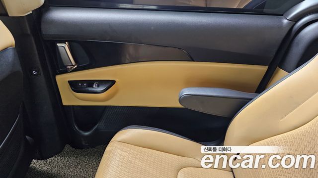 Kia Carnival (IV) Diesel 9-Seater Prestige 2021 — фото 25