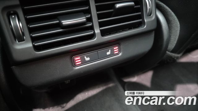 Land Rover Range Rover Evoque (II) D180 SE 2020 — фото 27