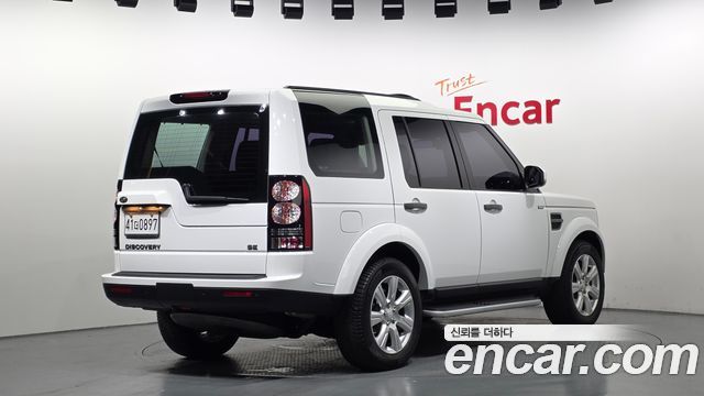 Land Rover Discovery 4 3.0 SDV6 SE 2016 — фото 2