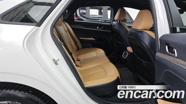 Kia K5 (III) 2.0 Noblesse 2021 — фото 12