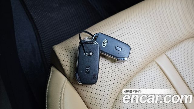 Kia K5 (III) 2.0 Noblesse 2021 — фото 19