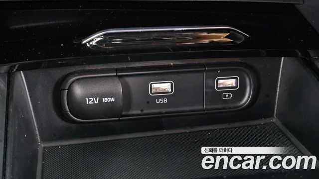 Kia K5 (III) 2.0 Noblesse 2021 — фото 26