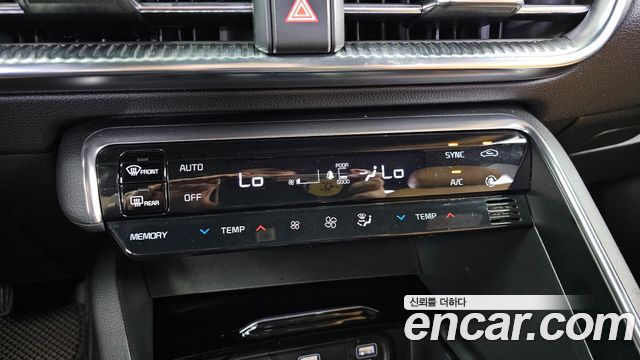Kia K5 (III) 2.0 Noblesse 2021 — фото 32
