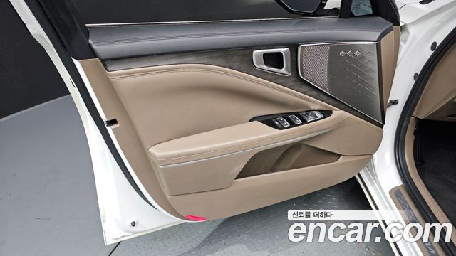 Kia K8 Hybrid Noblesse 2023 — фото 24
