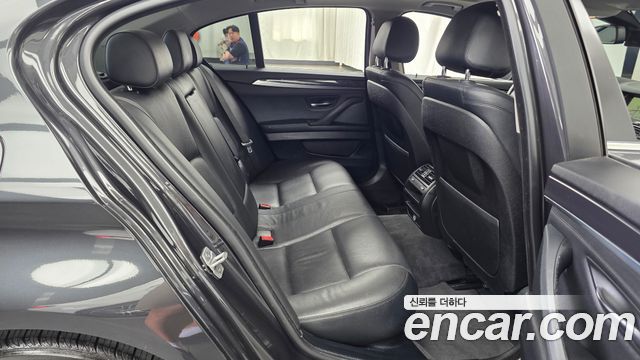 BMW 5 Series (F10) 520d xDrive 2015 — фото 12