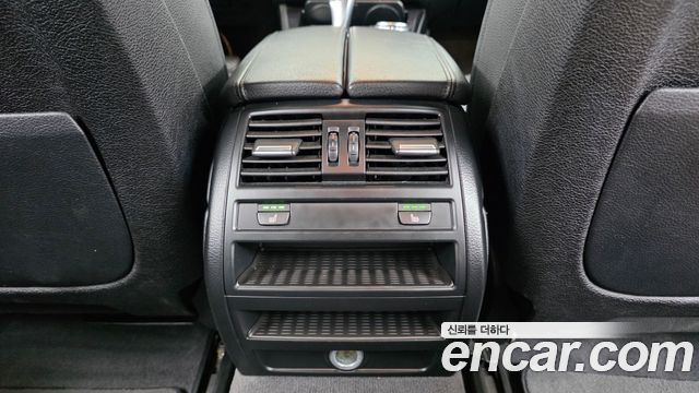 BMW 5 Series (F10) 520d xDrive 2015 — фото 18