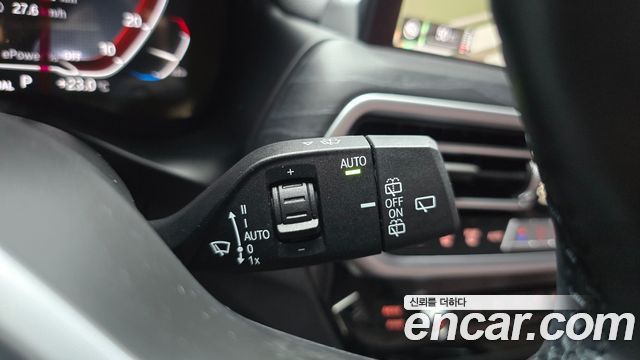 BMW iX3 M Sports 2023 — фото 15