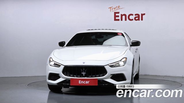 Maserati Ghibli 3.0 Diesel GranSport 3rd 2018 — фото 3