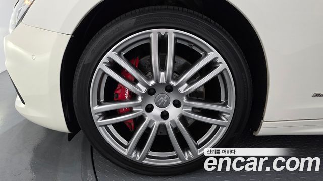 Maserati Ghibli 3.0 Diesel GranSport 3rd 2018 — фото 5