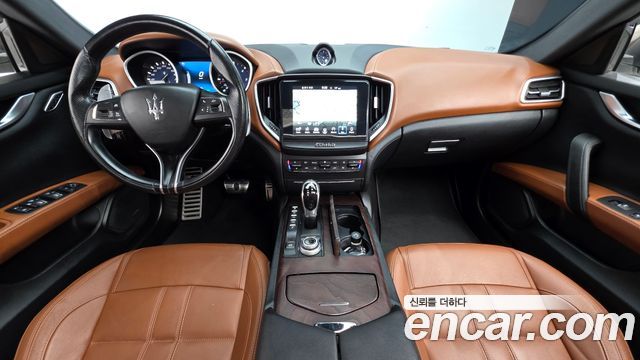 Maserati Ghibli 3.0 Diesel GranSport 3rd 2018 — фото 7