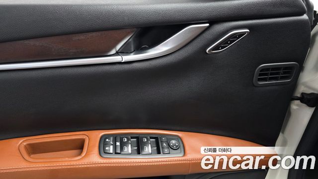 Maserati Ghibli 3.0 Diesel GranSport 3rd 2018 — фото 22