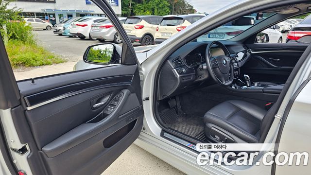 BMW 5 Series (F10) 520d M Aero Dynamic 2016 — фото 10