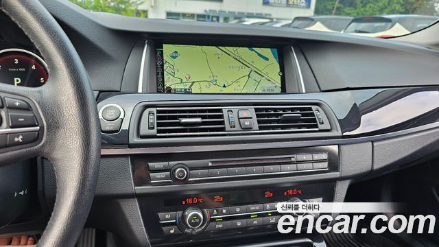 BMW 5 Series (F10) 520d M Aero Dynamic 2016 — фото 13