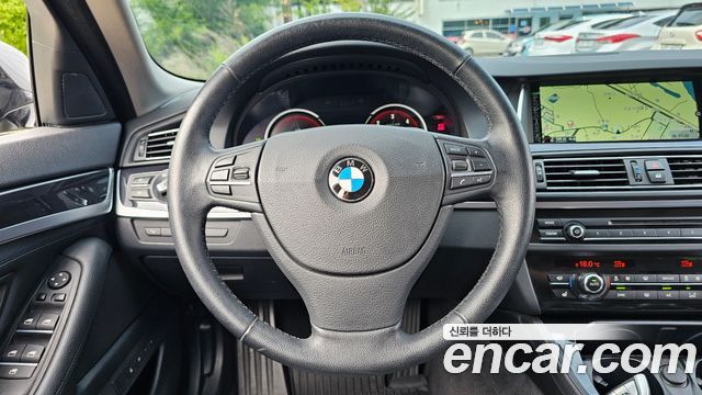 BMW 5 Series (F10) 520d M Aero Dynamic 2016 — фото 14