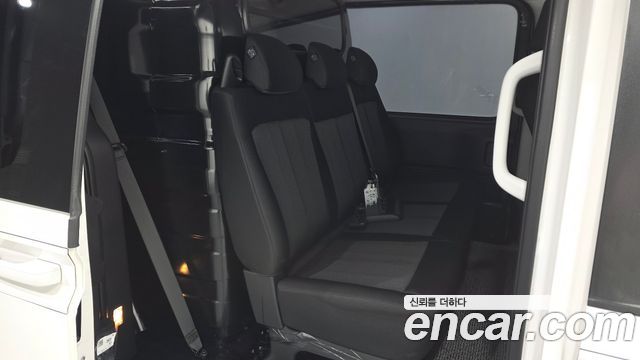 Hyundai Staria Cargo 5-Seater Smart 2025 — фото 11