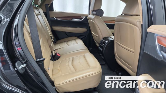 Cadillac XT5 3.6 Platinum 2018 — фото 11
