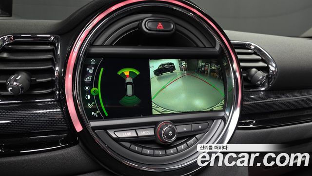 MINI Cooper Clubman High 2nd 2018 — фото 15