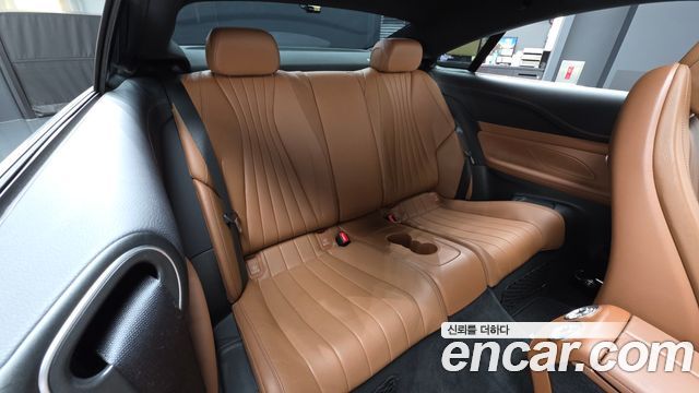 Mercedes-Benz E-Class (W213) E220d Coupe 2019 — фото 12