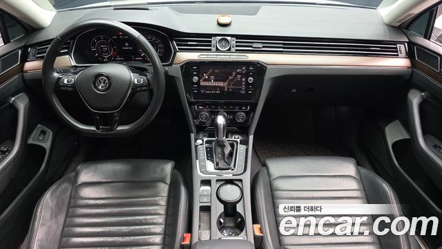 Volkswagen Passat GT (B8) 2.0 TDI 4Motion Prestige 2018 — фото 7