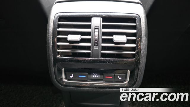 Volkswagen Passat GT (B8) 2.0 TDI 4Motion Prestige 2018 — фото 19