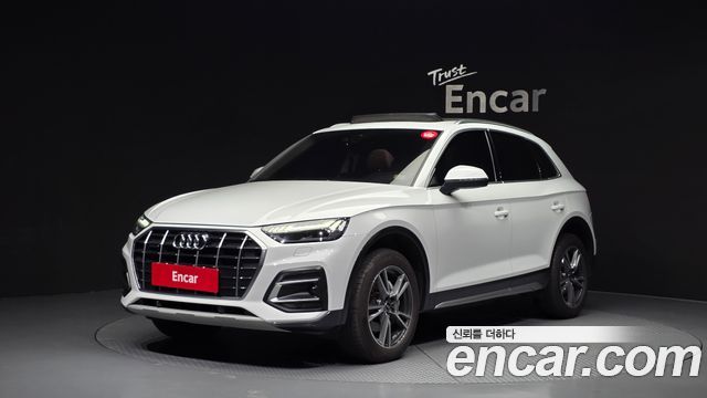 Audi Q5 (FY) 40 TDI Quattro 2022 — фото 1