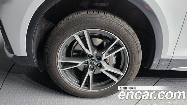 Audi Q5 (FY) 40 TDI Quattro 2022 — фото 5