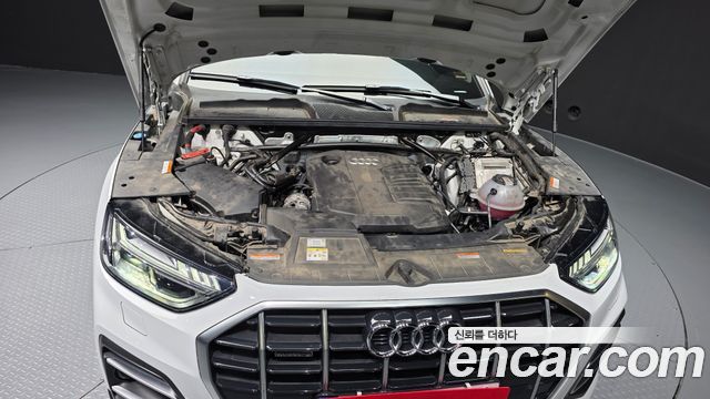Audi Q5 (FY) 40 TDI Quattro 2022 — фото 6